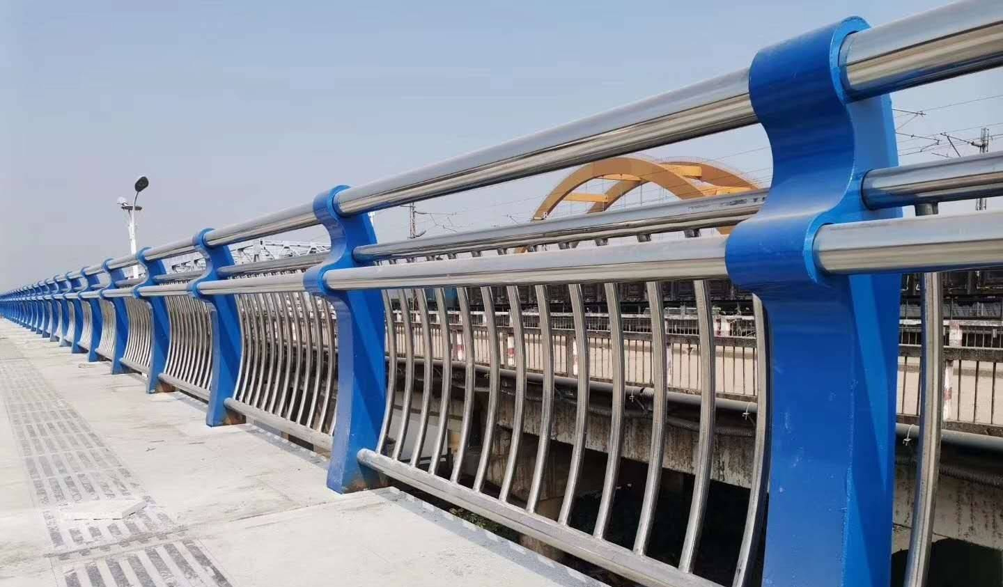 四川桥梁不锈钢防撞护栏
